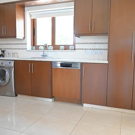 Kakopetria's House